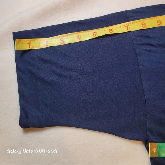 0786. EUC ~ REI ~ 100% SILK ~ Navy Blue ~ Large ~ Warming Layer - Picture 8 of 11